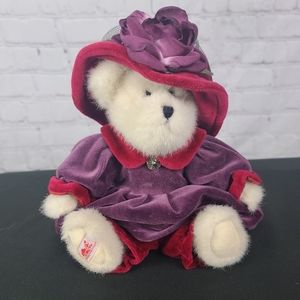 Boyds Bears. Ms Rouge Chapeau